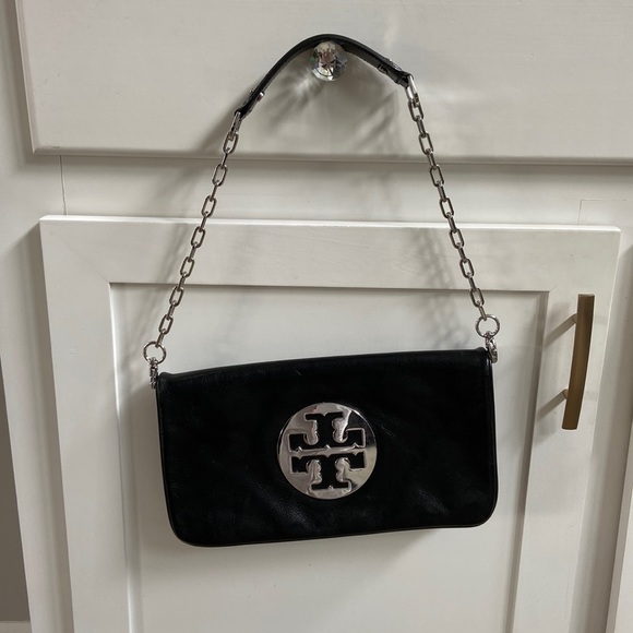 Tory Burch Handbags - Tory Burch clutch